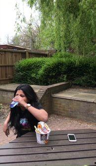 快手网红吃瓜真实视频,揭秘快手网红的真实生活瞬间 第3张 快手网红吃瓜真实视频,揭秘快手网红的真实生活瞬间 第3张