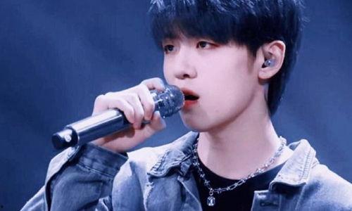 文彬前女友爆料视频,揭秘昔日恋情内幕 第2张 文彬前女友爆料视频,揭秘昔日恋情内幕 第2张