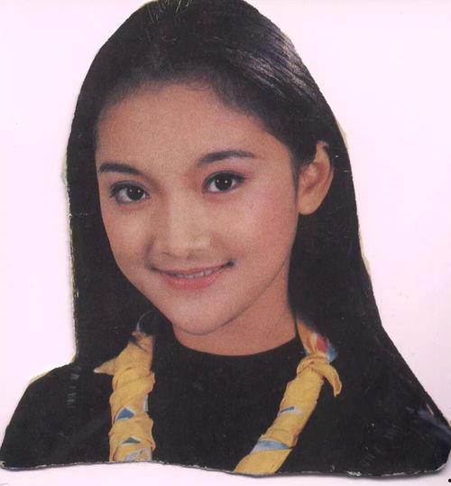 吃瓜美少女娱乐圈,吃瓜美少女带你探秘娱乐圈风云变幻 第3张 吃瓜美少女娱乐圈,吃瓜美少女带你探秘娱乐圈风云变幻 第3张