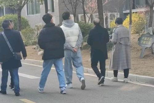 景区吃瓜网红事件,一场网络狂欢背后的争议与反思