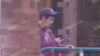 狗仔爆料喜剧人塌房视频,喜剧人塌房视频引发热议,娱乐圈再掀风波 第2张 狗仔爆料喜剧人塌房视频,喜剧人塌房视频引发热议,娱乐圈再掀风波 第2张