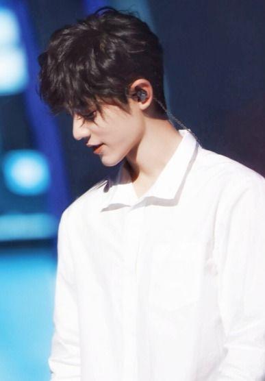 肖战圈内爆料近期新闻事件,圈内爆料揭露近期新闻事件真相