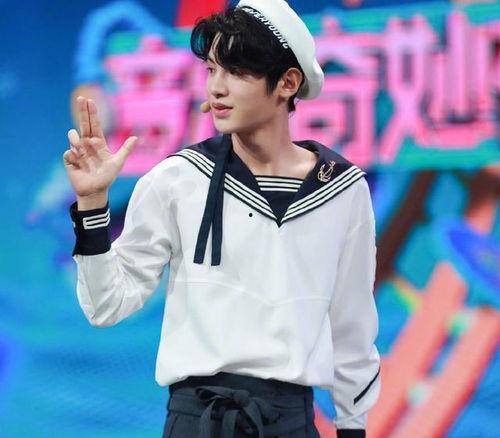 爆料娱乐黄明昊是谁的徒弟,揭秘其恩师是谁的得意门生 第3张 爆料娱乐黄明昊是谁的徒弟,揭秘其恩师是谁的得意门生 第3张