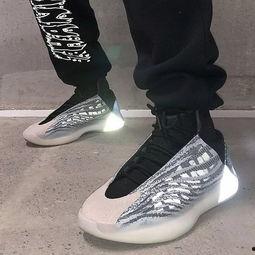 nba最新球鞋爆料,潮流与科技的完美融合 第2张 nba最新球鞋爆料,潮流与科技的完美融合 第2张