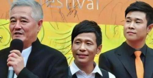 新瓜最新爆料歌手,神秘歌手身份揭晓，音乐界再掀波澜  第3张