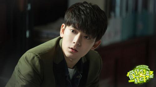 杨姓男星爆料事件视频播放,揭秘娱乐圈背后真相 第3张 杨姓男星爆料事件视频播放,揭秘娱乐圈背后真相 第3张