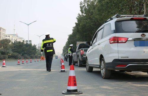 交警抓车爆料视频真实吗,真相还是虚构? 第3张 交警抓车爆料视频真实吗,真相还是虚构? 第3张